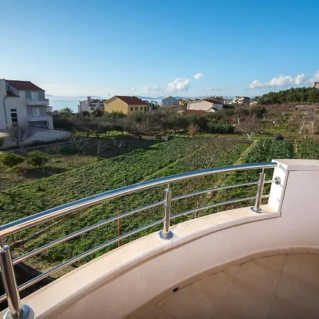 By The Sea Podstrana, Split - 18232 Appartement